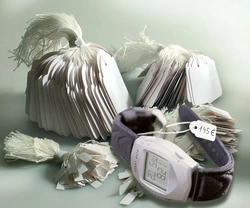 APLI Etiquette à suspendre, dimensions: 28 x 43 mm, blanc