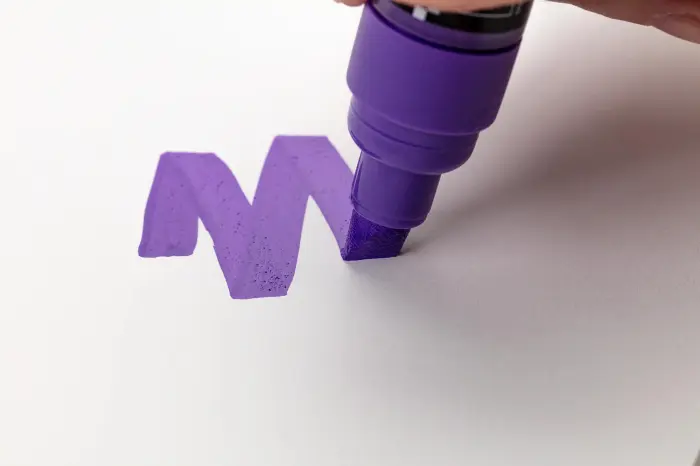 Miniature 4