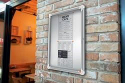 nobo Vitrine d'affichage Premium Plus, fond en métal, 4x A4