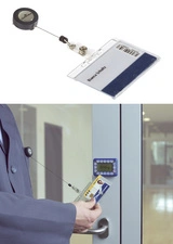 DURABLE Porte-badge, rigide, avec porte-carte, 85 x 54 mm